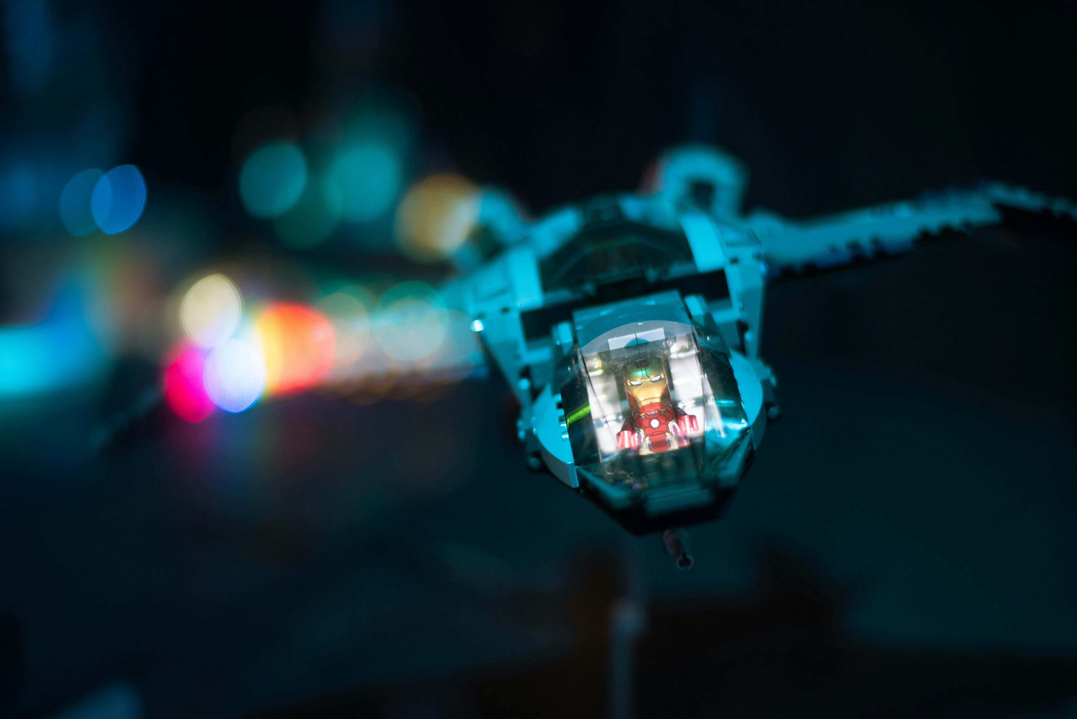 Lenti di sicurezza Black Light F1.0 vs. a infrarossi: quale funziona meglio?