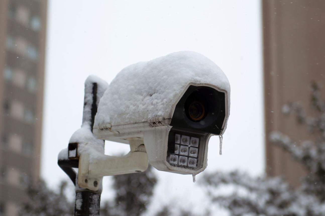 Perché gli obiettivi delle fotocamere devono resistere ai cambiamenti di temperatura